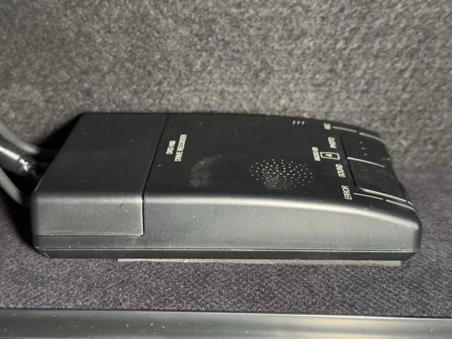 クラウンハイブリッド RSアドバンス Four バックモニター 衝突軽減 横滑防止装置 寒冷地仕様 フルセグテレビ エアコン LEDライト ナビ&TV オートクルーズ ドライブレコーダー スマートキー 電動シート キーレス サイドエアバッグ DVD(10枚目)