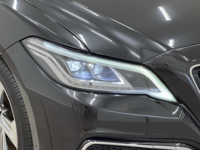 クラウンハイブリッド RSアドバンス Four バックモニター 衝突軽減 横滑防止装置 寒冷地仕様 フルセグテレビ エアコン LEDライト ナビ&TV オートクルーズ ドライブレコーダー スマートキー 電動シート キーレス サイドエアバッグ DVD(19枚目)