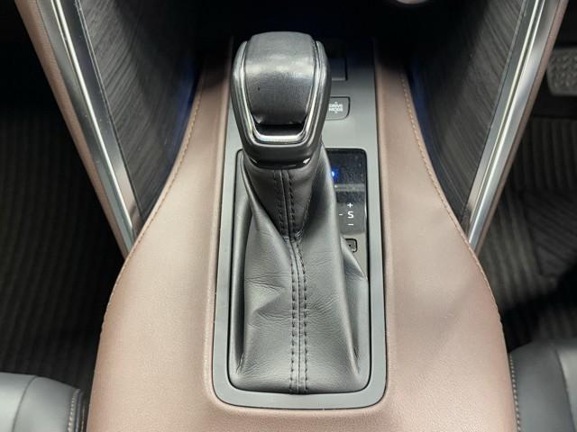 ハリアーハイブリッド Z 地上デジタル 衝突被害軽減 サイドエアバッグ LEDランプ Bモニタ クルコン ナビTV 1オーナー アイドリングストップ 横滑り防止装置 スマートキー 盗難防止システム ABS アルミ ETC付(11枚目)