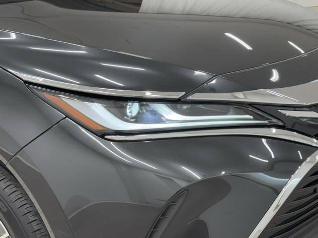 ハリアーハイブリッド Ｇ　リヤカメラ　衝突軽減装置　ＬＥＤライト　電動シート　フルセグＴＶ　アルミホイール　盗難防止装置　オートエアコン　スマートキー　キーレス　横滑り防止　ドラレコ　ＥＴＣ　記録簿　エアバッグ　４ＷＤ　ＡＢＳ（18枚目）