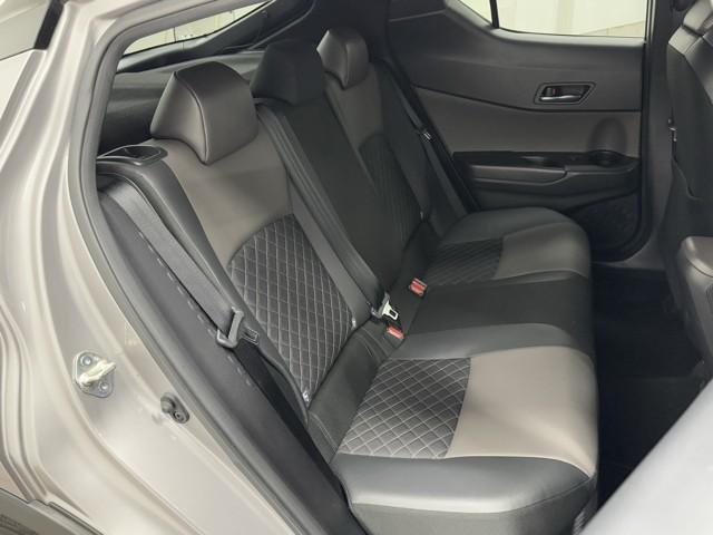 Ｃ－ＨＲ Ｇ　ドライブレコーダー付　衝突軽減　ＥＳＣ　１００Ｖ電源　キーレスエントリー　Ｉストップ　ＬＥＤライト　Ｂカメ　盗難防止システム　半革シート　オートクルーズコントロール　整備記録簿　スマートキー　ナビ付（15枚目）