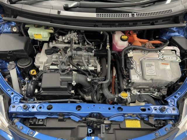 アクア Ｓ　スマートキープッシュスタート　キーレスエントリ　イモビ　ナビ＆ＴＶ　オートエアコン　デュアルエアバック　ＥＳＣ　Ｂカメラ　パワーウィンドウ　ＡＵＸ端子　ＥＴＣ　ＳＲＳ　ワンセグＴＶ　パワーステアリング（19枚目）