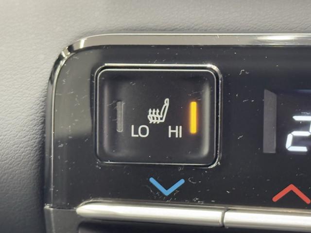 ヴォクシー S-Z DVD再生機能 スマートキープッシュスタート 両側電動パワースライドドア パワーウインドウ 1オナ ETC車載器 LEDライト デュアルエアコン アルミホイール 盗難防止装置 記録簿 横滑り防止機能(15枚目)