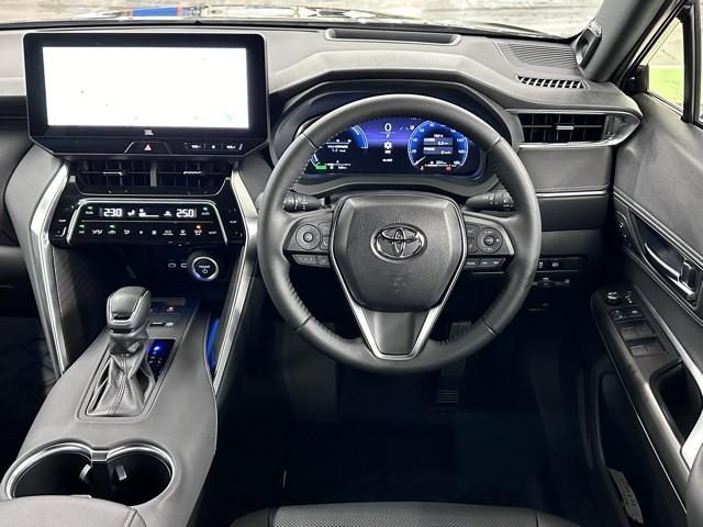 �V�b�N�ȐF�g���̉^�]�Ȏ���ł��ˁB��������Ƃ����f�U�C���ŏ�i�ȐF�g���ł��B���S�n�̗ǂ��^�]�ȁA���������Ă��郊���b�N�X�ł���f�U�C���������ł��ˁB