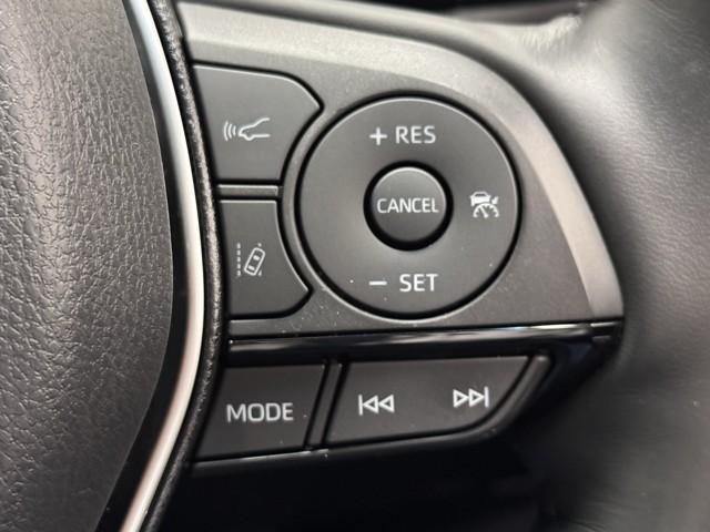 ���[�_�[�N���[�Y�R���g���[���ł��B�@�O�̎ԂƂ̋��������[�_�[�ő�����̎Ԋԋ����ɕۂ��Ă���܂���B�ڍׂ̓X�^�b�t�܂ŁB