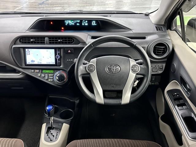 アクア G バックモニタ メンテナンスノート ドライブレコーダ デュアルエアバック ナビTV I-STOP パワーウィンドウ 1オーナ- 地デジ ESC ATエアコン ABS パワーステアリング アルミ ETC(4枚目)