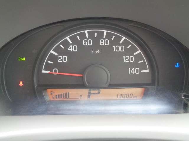 NV100クリッパーバン 660 DX ハイルーフ 5AGS車 助手席エアバック パワステ付き 運転席エアバック エアコン 整備記録簿 ABS付き(4枚目)