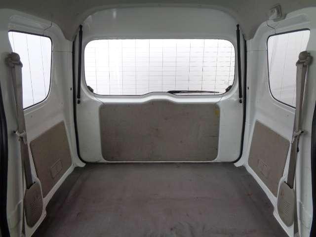 NV100クリッパーバン 660 DX ハイルーフ 5AGS車 助手席エアバック パワステ付き 運転席エアバック エアコン 整備記録簿 ABS付き(14枚目)