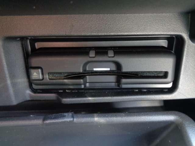 セレナ 1.2 e-POWER XV セーフティパックB バックビューモニター 全方位モニタ 両側パワースライドドア ワンオーナー車 ETC レーダークルーズコントロール スマートキー ドライブレコーダー アルミホイール 車線逸脱 盗難防止装置 キーレス(13枚目)