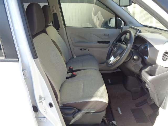 デイズ ６６０　Ｘ　純正メモリーナビ・フルセグＴＶ（ＭＭ３１８Ｄ－Ｌ）　アラウンドＭ　踏み間違え防止　スマートキー　イモビライザー　バックカメラ　１オーナー　ＥＴＣ　レーンキープ　アイドリングストップ　ドライブレコーダー　キーレス　フルオートエアコン　ナビＴＶ　ＷＡＢ（15枚目）