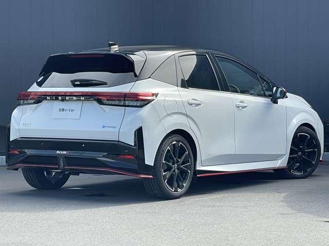 オーラ １．２　ＮＩＳＭＯ　プロパイロット　エマージェンシーブレーキ　カーテンエアバッグ　エマブレ　インテリキー　ＥＴＣ　車線逸脱警報　ワンセグ　キーフリーシステム　ダブルエアバック　定期点検記録簿　アルミホイール　運転席エアバッグ　メモリーナビ　ナビＴＶ　ＡＢＳ（2枚目）