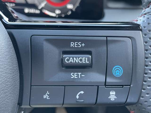 オーラ １．２　ＮＩＳＭＯ　プロパイロット　エマージェンシーブレーキ　カーテンエアバッグ　エマブレ　インテリキー　ＥＴＣ　車線逸脱警報　ワンセグ　キーフリーシステム　ダブルエアバック　定期点検記録簿　アルミホイール　運転席エアバッグ　メモリーナビ　ナビＴＶ　ＡＢＳ（16枚目）