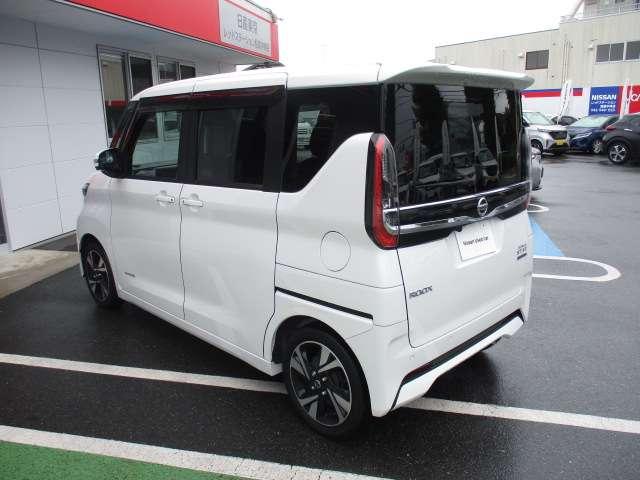 ルークス ６６０　ハイウェイスターＸ　プロパイロット　エディション　ＰＷ　ナビ＆ＴＶ　１セグ　ワンオーナー車　ＰＳ　定期点検記録簿　ＡＡＣ　メモリーナビ　アルミホイール　キーレス　ＡＢＳ　エアバッグ（14枚目）