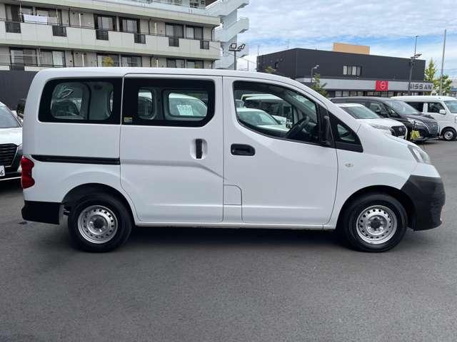 ＮＶ２００バネットバン １．６　ＤＸ　エアバック　エアコン　パワステ　点検記録簿　パワーステアリング　エアバック　マニュアルエアコン　ＡＢＳ　キーフリー　フロントパワーウインドウ　１オ－ナ－（19枚目）