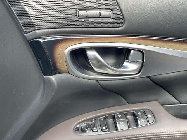 フーガ 3.7 370GT 本革シート エマージェンシーブレーキ バックガイドモニター スマートキープッシュスタート レザーシート サイドモニター LEDヘッドランプ LDW ETC クルコン 盗難防止 整備記録簿有 パワーウィンドウ HDDナビ アルミホイール(17枚目)