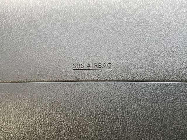 セレナ ２．０　２０Ｘ　Ｓ－ＨＹＢＲＩＤ　ＡＵＴＯエアコン　ｉ－ｓｔｏｐ　車線逸脱警報　リアカメラ　衝突被害軽減装置　取説＆記録簿　１オーナー　ＥＴＣ　スマートキー　キーレスエントリー　メモリーナビ　パワーウィンドウ　ＰＳ　運転席エアバッグ（19枚目）