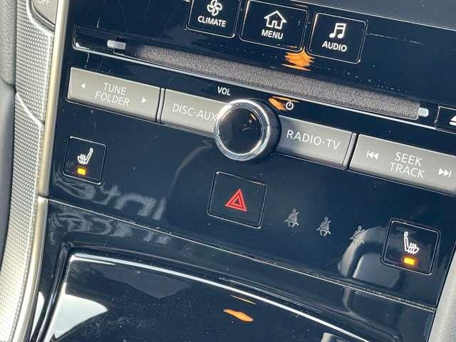 スカイライン 3.0 400R 黒本革シート エマージェンシーブレーキ 本革シ-ト LEDヘッド キーレスエントリー ワンオーナ 車線逸脱警報 スマ-トキ- バックモニター クルコン メモリーナビ ナビTV サイドカメラ AAC アルミ 盗難防止装置 ETC エアバッグ(7枚目)