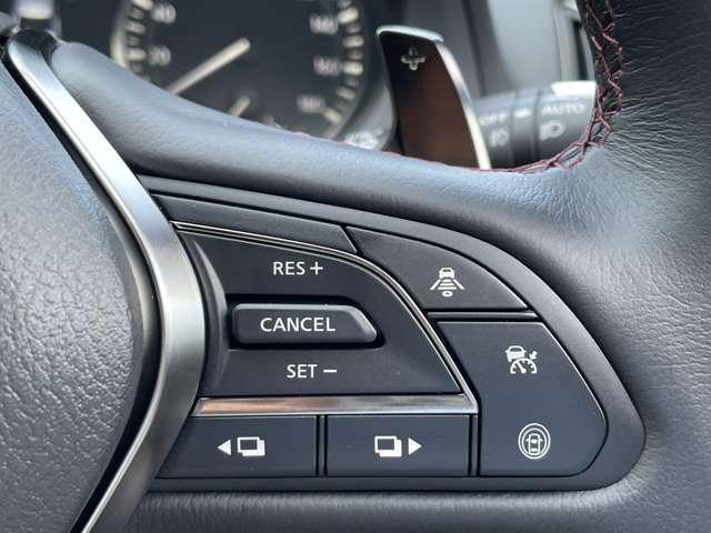 スカイライン 3.0 400R 黒本革シート エマージェンシーブレーキ 本革シ-ト LEDヘッド キーレスエントリー ワンオーナ 車線逸脱警報 スマ-トキ- バックモニター クルコン メモリーナビ ナビTV サイドカメラ AAC アルミ 盗難防止装置 ETC エアバッグ(10枚目)