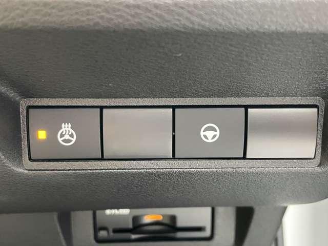 オーラ 1.2 G レザーエディション 白本革シート プロパイロット ワンオーナ 追突防止 レーダークルーズ 本革 車線逸脱警報装置 禁煙車 LED 盗難防止 記録簿 バックモニター ETC インテリジェントキー メモリーナビゲーション AW キーレスエントリー ABS(19枚目)