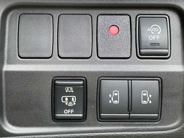 セレナ 2.0 ハイウェイスター V 後席モニター プロパイロット サイドエアバッグ アラウンドビュ- 1オナ アルミ 衝突被害軽減 LDP エアバッグ 両側オートスライドドア LEDライト インテリジェントキー 点検記録簿 サイドカメラ メモリーナビ ナビTV(17枚目)