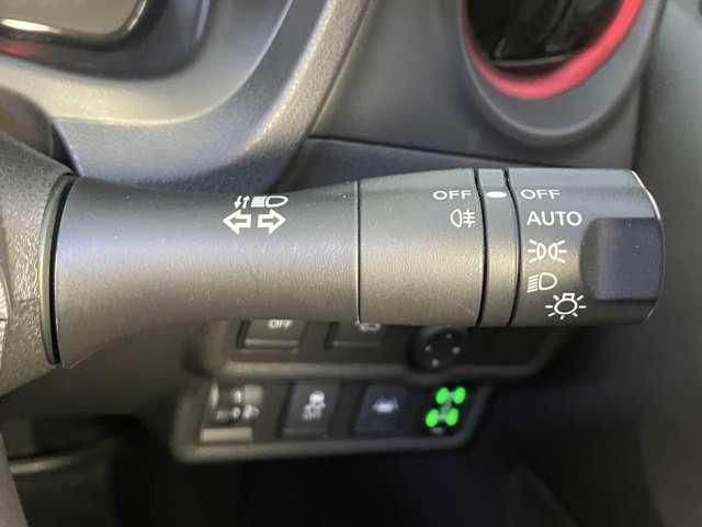 ノート e-パワーニスモ LEDランプ ワンオーナー車 Aストップ クルコン Bカメラ メモリーナビ付き レーンアシスト フルオートエアコン スマートキープッシュスタート Wエアバッグ アルミ キーフリー ドラレコ 記録簿(20枚目)