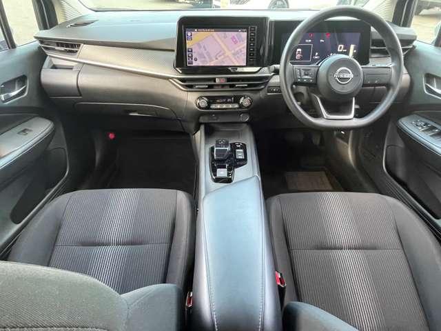 ノート 1.2 X エマージェンシーブレーキ 踏み間違い防止 リアカメラ 衝突被害軽減ブレ-キ 全方位カメラ ETC付 LEDヘッドライト レーンアシスト インテリジェントキー ワンオーナー ドラレコ アイドリングストップ 整備記録簿 ワンセグTV TVナビ(4枚目)