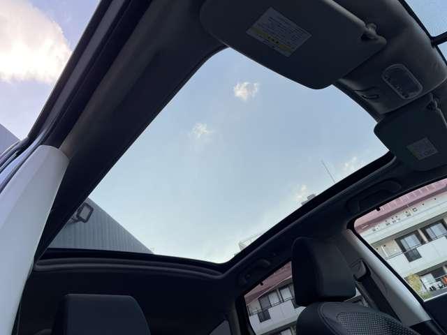 デュアリス ２．０　２０Ｇ　ガラスサンルーフ　ドライブレコーダー　セキュリティー　カーテンエアバック　インテリジェントキー　キーフリー　エアコン　整備記録簿　アルミホイール　ドライブレコーダー　ＡＢＳ　パワーウィンド　運転席エアバッグ　パワーステアリング（3枚目）