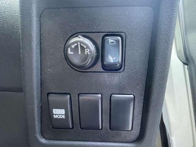 デュアリス ２．０　２０Ｇ　ガラスサンルーフ　ドライブレコーダー　セキュリティー　カーテンエアバック　インテリジェントキー　キーフリー　エアコン　整備記録簿　アルミホイール　ドライブレコーダー　ＡＢＳ　パワーウィンド　運転席エアバッグ　パワーステアリング（9枚目）