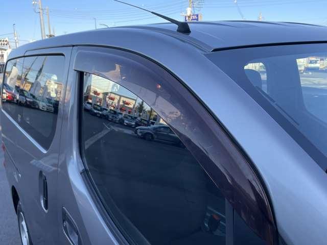 ＮＶ２００バネットバン １．６　ＤＸ　純正メモリーナビ　地デジ　バックモニター　バックカメラ付き　点検記録簿　メモリーナビ　パワーステアリング　エアバック　マニュアルエアコン　ナビＴＶ　ＡＢＳ　ワンセグ　キーフリー　フロントパワーウインドウ　１オ－ナ－　ＥＴＣ付き（15枚目）