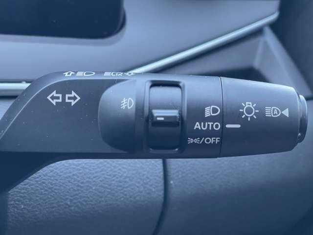 ノート 1.2 X エマージェンシーブレーキ 踏み間違い防止 リアカメラ 衝突被害軽減ブレ-キ 全方位カメラ ETC付 LEDヘッドライト レーンアシスト インテリジェントキー ワンオーナー ドラレコ 整備記録簿 ワンセグTV TVナビ サイドカーテンエアバック(16枚目)