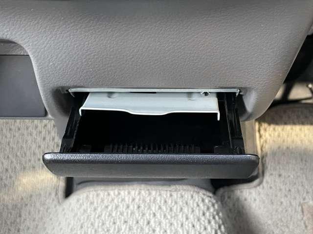 ＮＶ１００クリッパーバン ６６０　ＤＸ　ＧＬパッケージ　ハイルーフ　５ＡＧＳ車　エマージェンシーブレーキ　踏み間違い防止　前席パワーウィンドウ　マニュアルエアコン　衝突回避ブレーキ　ワンオーナ　運転席エアバッグ　キーレスエントリー　記録簿付き　パワーステアリング　盗難警報装置　Ｗエアバッグ（17枚目）