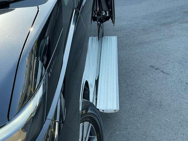 セレナ 2.0 ハイウェイスターV ステップタイプ 後席モニター(12枚目)