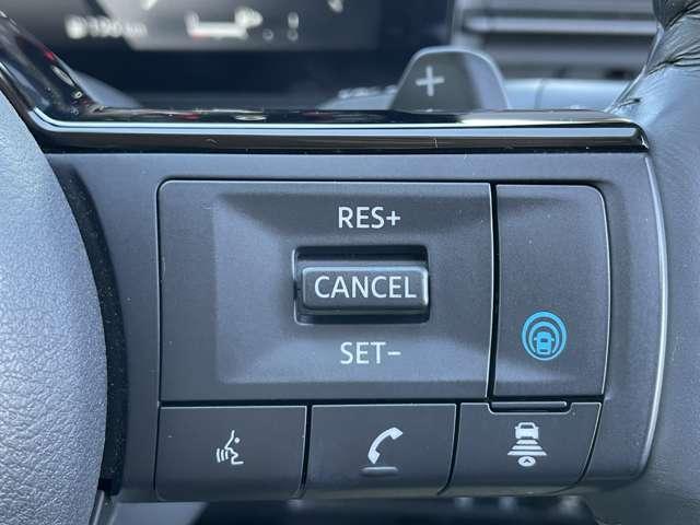 セレナ 2.0 ハイウェイスターV ステップタイプ 後席モニター(15枚目)