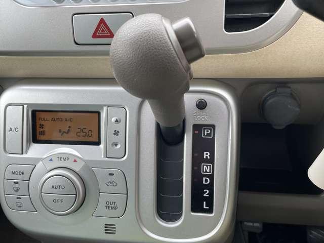 モコ ６６０　Ｅ　Ｗエアバック　エアコン　パワーウィンドゥ　盗難防止　ワイヤレスキー　助手席エアバック　スマ－トキ－　ＡＵＴＯエアコン　ＰＷ　ＰＳ　ＡＢＳ　運転席エアバッグ　記録簿　ワンオーナー（7枚目）