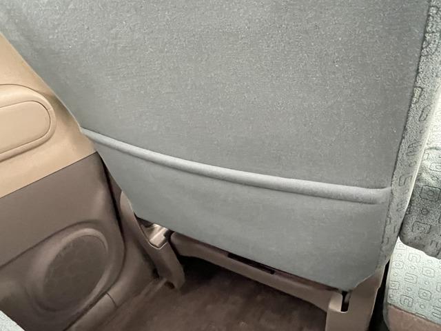 モコ ６６０　Ｅ　Ｗエアバック　エアコン　パワーウィンドゥ　盗難防止　ワイヤレスキー　助手席エアバック　スマ－トキ－　ＡＵＴＯエアコン　ＰＷ　ＰＳ　ＡＢＳ　運転席エアバッグ　記録簿　ワンオーナー（11枚目）