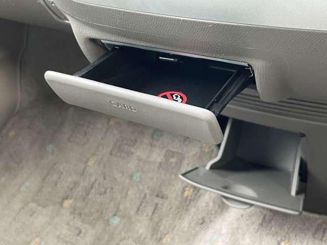 モコ ６６０　Ｅ　Ｗエアバック　エアコン　パワーウィンドゥ　盗難防止　ワイヤレスキー　助手席エアバック　スマ－トキ－　ＡＵＴＯエアコン　ＰＷ　ＰＳ　ＡＢＳ　運転席エアバッグ　記録簿　ワンオーナー（17枚目）