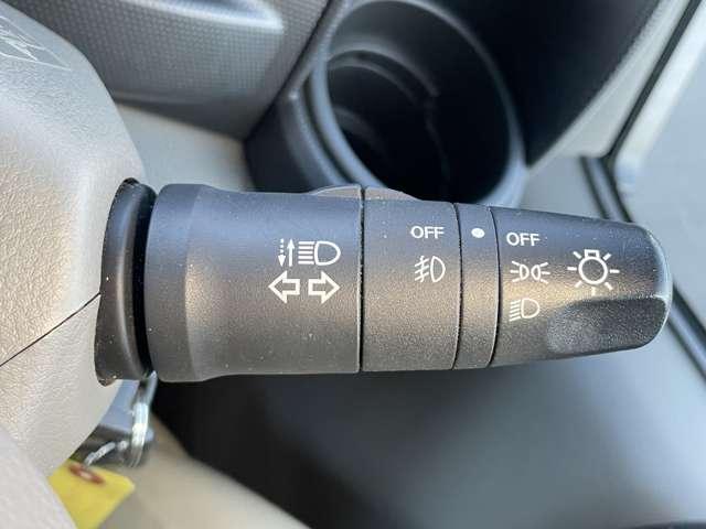 アトラストラック ショートフルスーパーローＤＸ　パワーウィンドウ　エアコン　ＥＴＣ　キーレスキー　パワステ　ワンセグ　記録簿　運転席エアバッグ（11枚目）