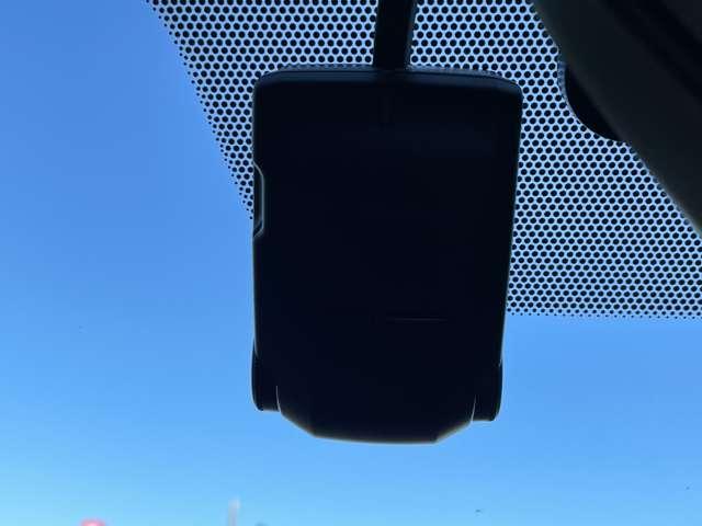 NV350キャラバンバン 2.5 プレミアムGX ロングボディ ディーゼルターボ 荷室ベット&車中泊仕様 純正メモリーナビ(15枚目)