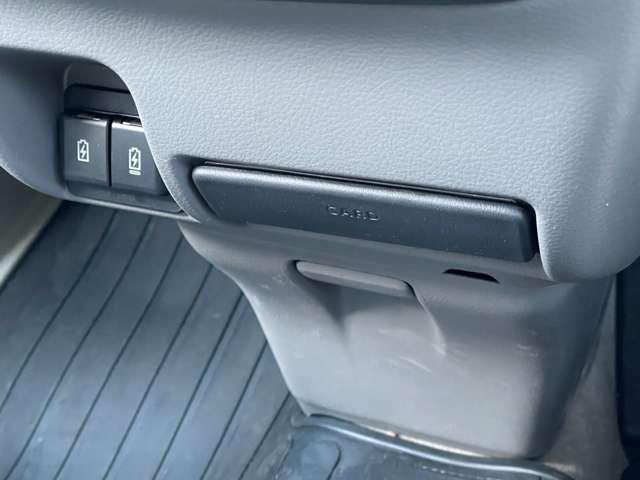 クリッパーバン 660 GXターボ ハイルーフ 両側オートスライドドア キーレス 両側パワースライドドア フルオートエアコン LEDヘッドライト エマージェンシーブレーキ メモリーナビ(20枚目)