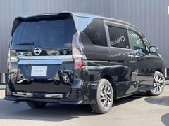 安全機能も充実！車内は広くて疲れにくいです 2