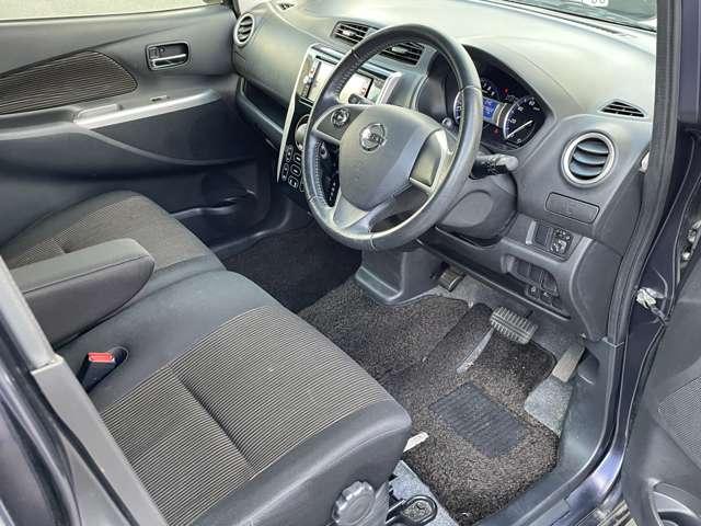 デイズ 660 ハイウェイスターGターボ アラウンドビューモニター 誤発進抑制 アイスト 運転席エアバッグ スマキー ナビTV バックモニター ワンセグ セキュリティーアラーム エアコン ABS パワステ キーレスエントリー 助手席エアバック メモリーナビ アルミ(12枚目)