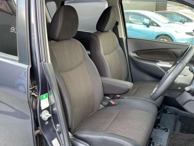 デイズ 660 ハイウェイスターGターボ アラウンドビューモニター 誤発進抑制 アイスト 運転席エアバッグ スマキー ナビTV バックモニター ワンセグ セキュリティーアラーム エアコン ABS パワステ キーレスエントリー 助手席エアバック メモリーナビ アルミ(13枚目)