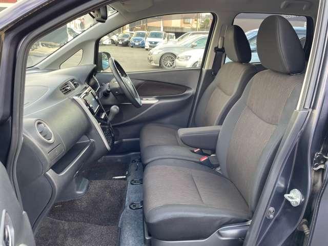 デイズ 660 ハイウェイスターGターボ アラウンドビューモニター 誤発進抑制 アイスト 運転席エアバッグ スマキー ナビTV バックモニター ワンセグ セキュリティーアラーム エアコン ABS パワステ キーレスエントリー 助手席エアバック メモリーナビ アルミ(14枚目)