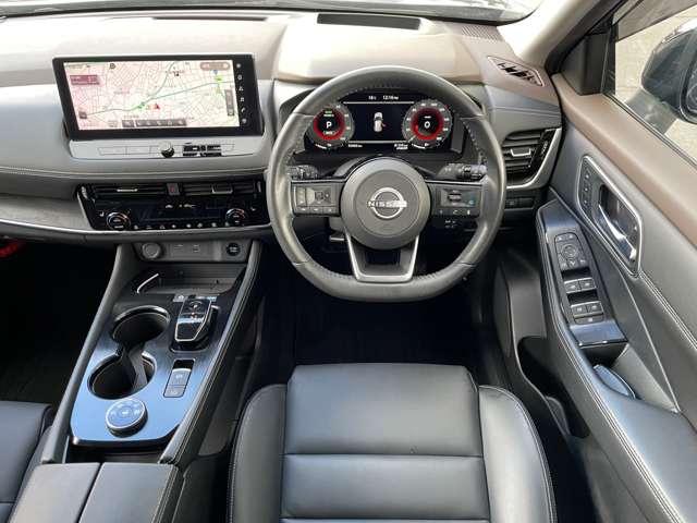 窓ガラスが大きく車両感覚も掴みやすいお車ですので安心してお乗りいただけます。