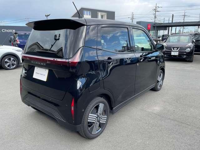 サクラ Ｇ　試乗車　プロパイロット　アラウンドビュ　ワンオーナ　踏み間違い防止アシスト　ＬＥＤヘッドランプ　Ｐアシスト　スマートキー　ＬＤＷ　盗難防止システム　オートエアコン　ＥＴＣ　バックカメラ　アダプティブクルーズコントロール（2枚目）