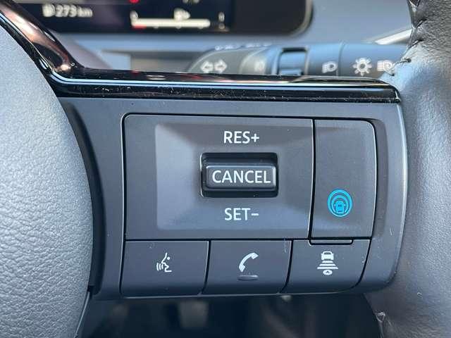 オーラ １．２　Ｇ　レザーエディション　試乗車　本革シート　ワンオーナ　本革　ＡＢＳ　パワーウィンドウ　パワステ　エアバッグ（7枚目）