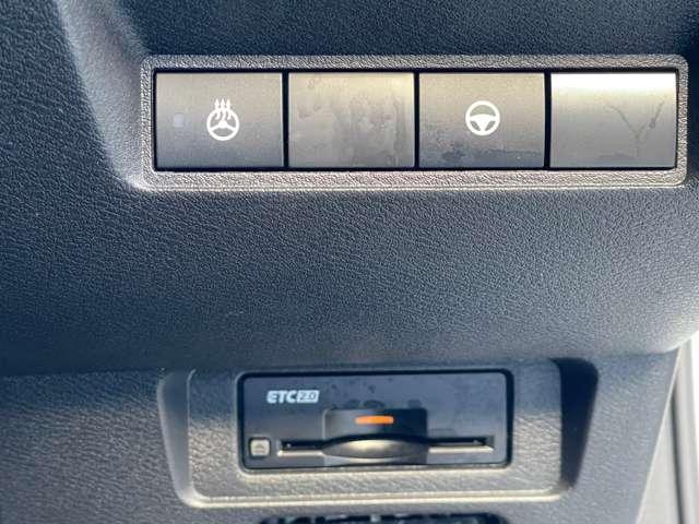 オーラ １．２　Ｇ　レザーエディション　試乗車　本革シート　ワンオーナ　本革　ＡＢＳ　パワーウィンドウ　パワステ　エアバッグ（12枚目）