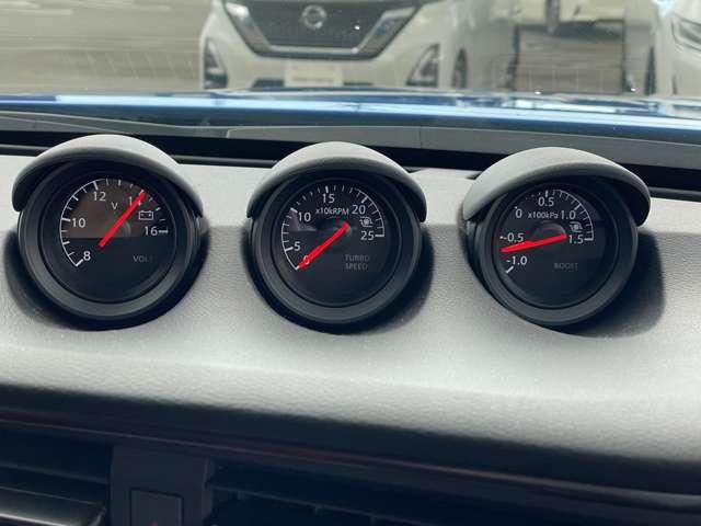 フェアレディZ 3.0バージョン ST 弊社下取りワンオーナー バックカメラ ワンオーナー クルーズコントロール バックカメラ 衝突軽減ブレーキ ETC2,0 ハーフレザーシート 19インチアルミホイール オートエアコン パワーステアリング パワーウィンドウ(6枚目)