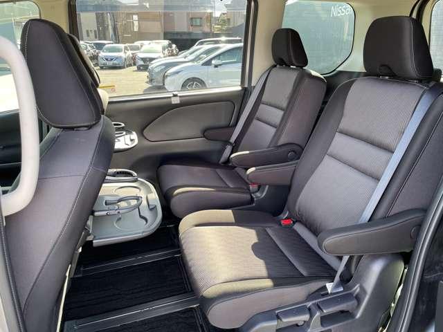 セレナ １．２　ｅ－ＰＯＷＥＲ　ハイウェイスター　Ｖ　後席モニター　ワンオーナー　１オナ　エアバック　ＡＢＳ　パワステ　パワーウィンドウ（16枚目）