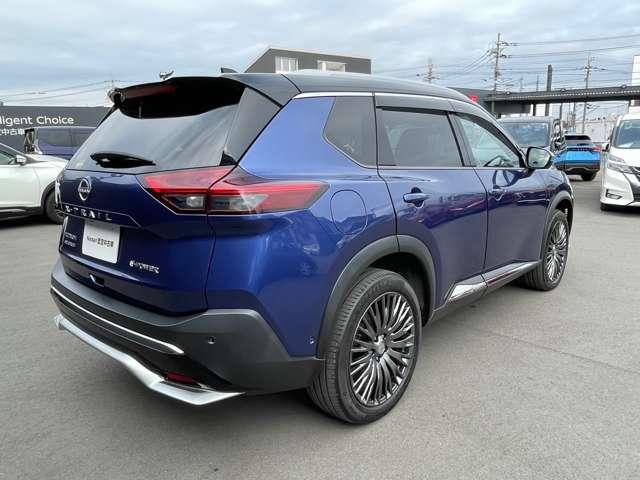 エクストレイル 1.5 AUTECH アドバンスト パッケージ e-4ORCE 4WD 本革シート プロパイロット(2枚目)